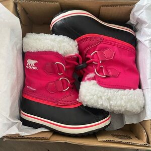 NEW SOREL YOOT PAC WINTER BOOTS
